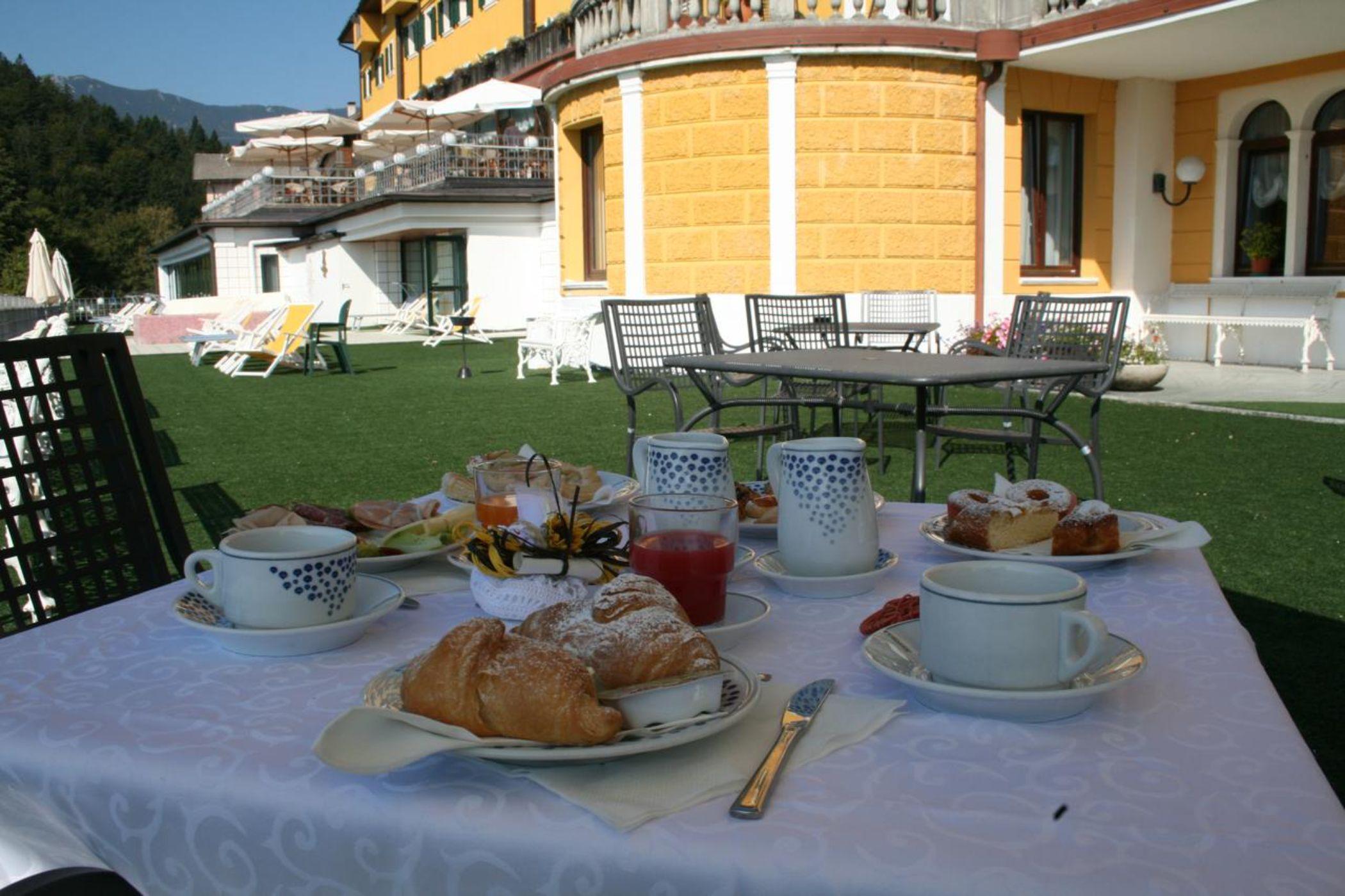 Grand Hotel Astoria Lavarone Kültér fotó