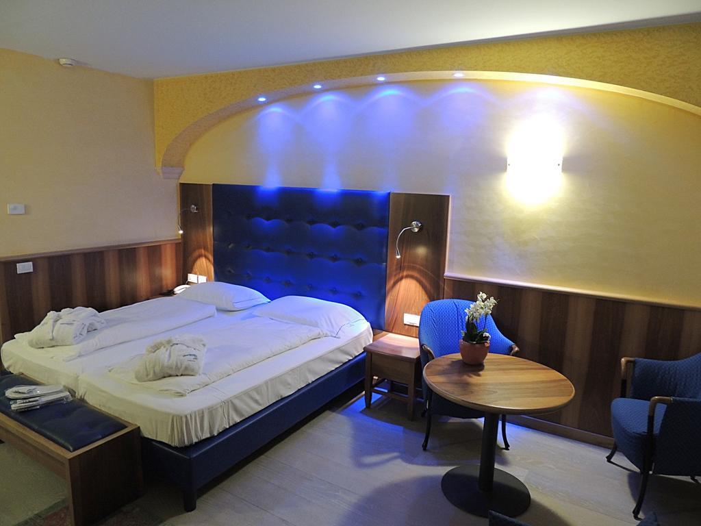 Grand Hotel Astoria Lavarone Kültér fotó
