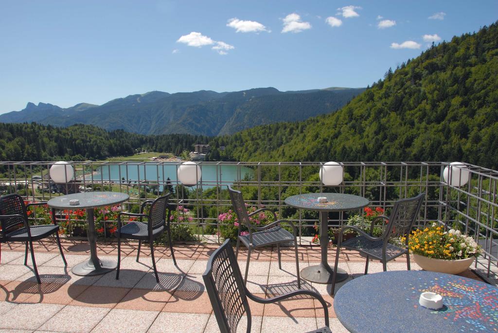 Grand Hotel Astoria Lavarone Kültér fotó