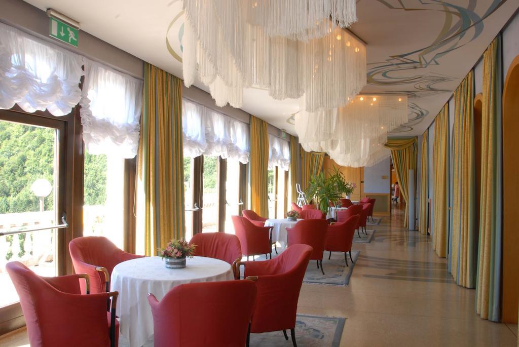 Grand Hotel Astoria Lavarone Kültér fotó